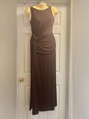 Elegant Formal Brown Ruched Knit Maxi Sleeveless Dress with Gold Jewelry